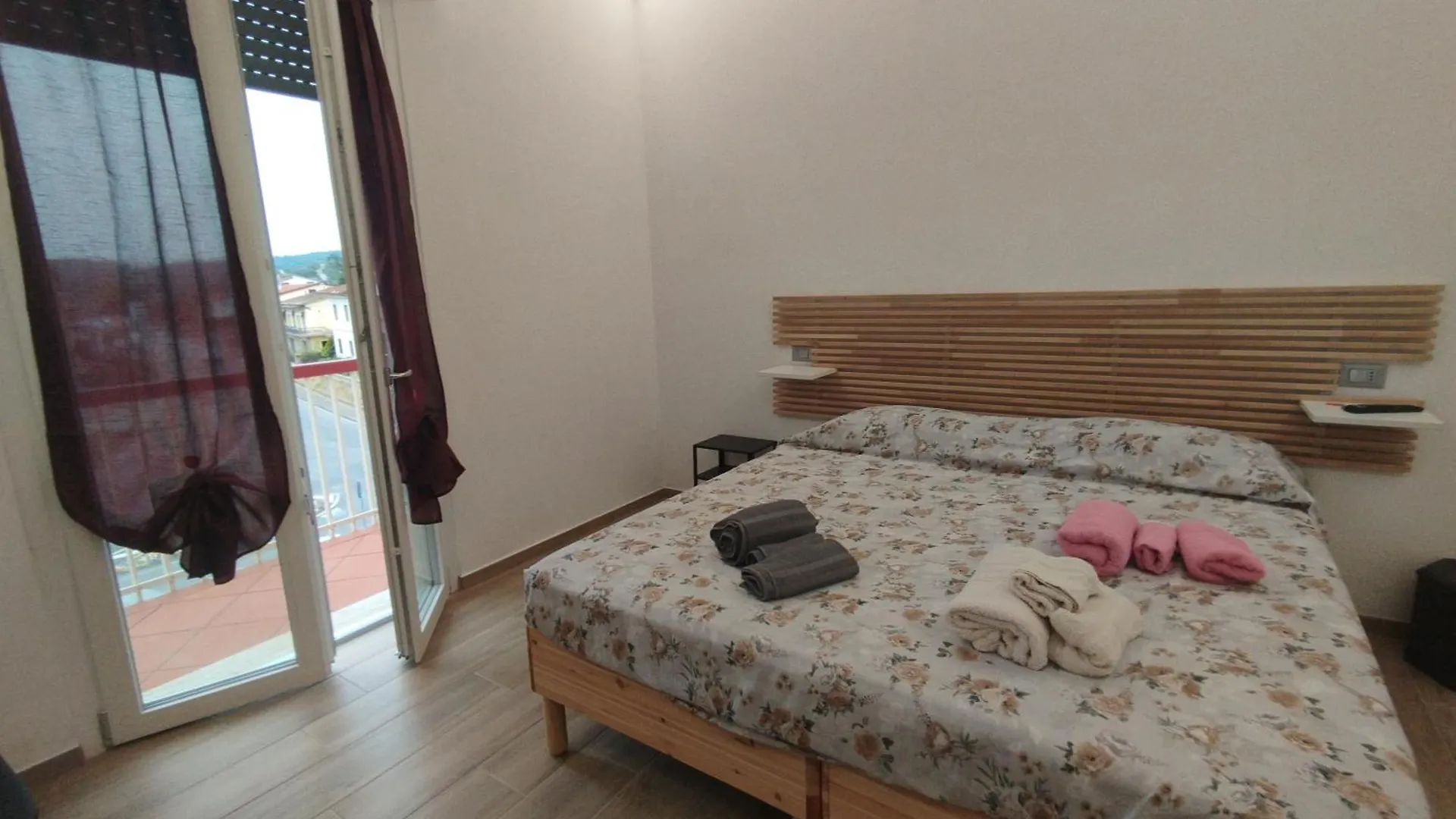 Valdambra B&B Bed & Breakfast Ambra